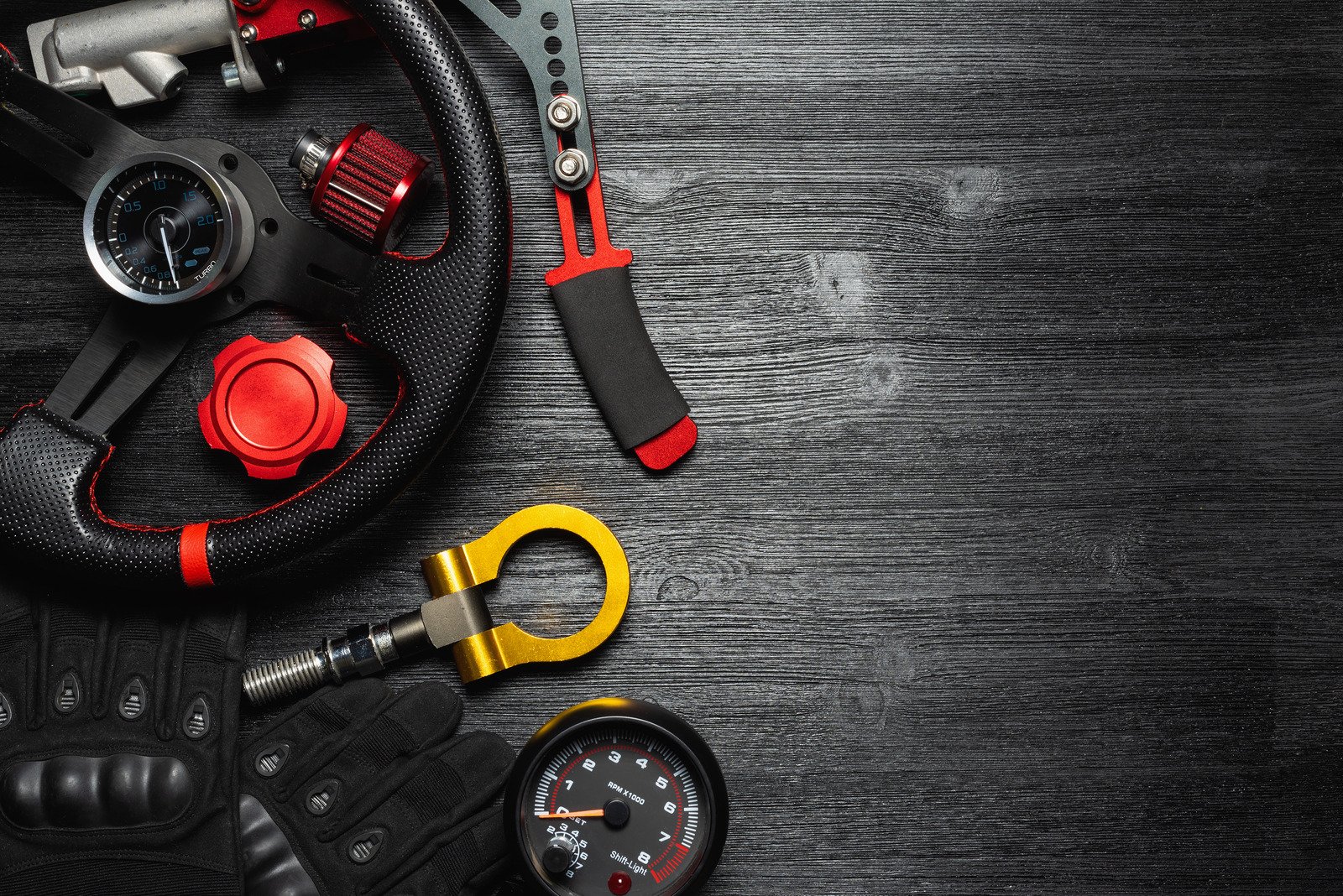 Najlepsze Gadżety Motoryzacyjne na 2023 rok: Co Powinno Znaleźć się w Twoim Aucie?